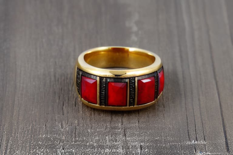  BALI gold ring, red stone, jawan. unique, bamboo