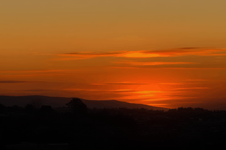 natural sunset, ultra realistic, hyper detail, Canon EOS R3, nikon, f/1.4, ISO 200, 1/160s, 8K, RAW, unedited, symmetrical balance, in-frame, 8K